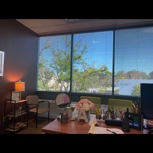 Meet your Posher, Annie